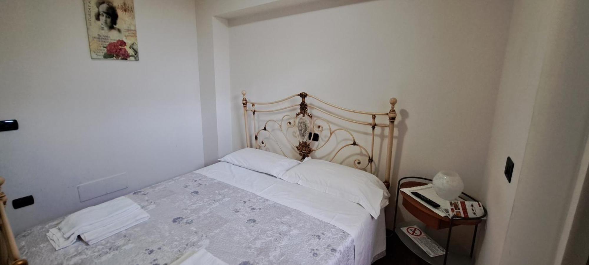 B & B Le Tre Rose Tollo Exterior foto