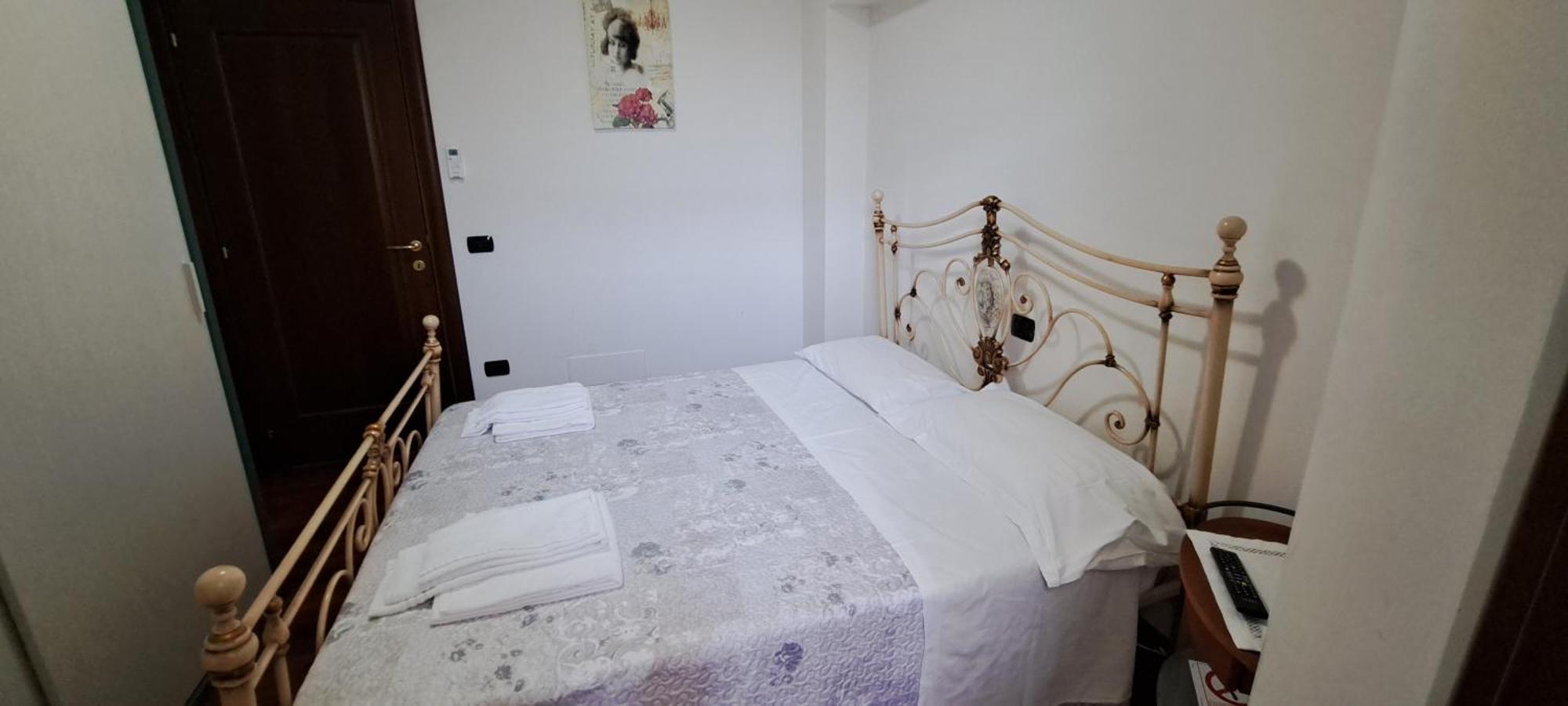 B & B Le Tre Rose Tollo Exterior foto